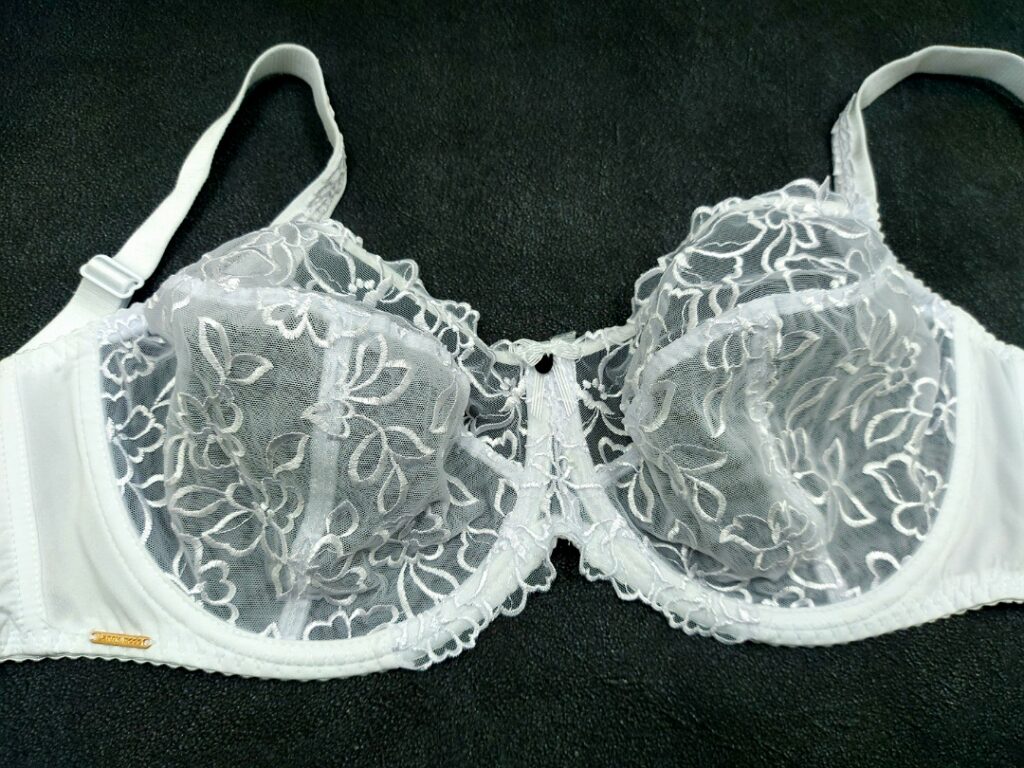 Galeria modeli biały 11410